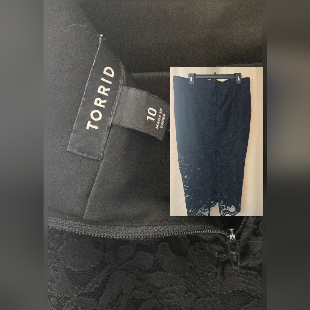Torrid Black Floral Lace Skirt